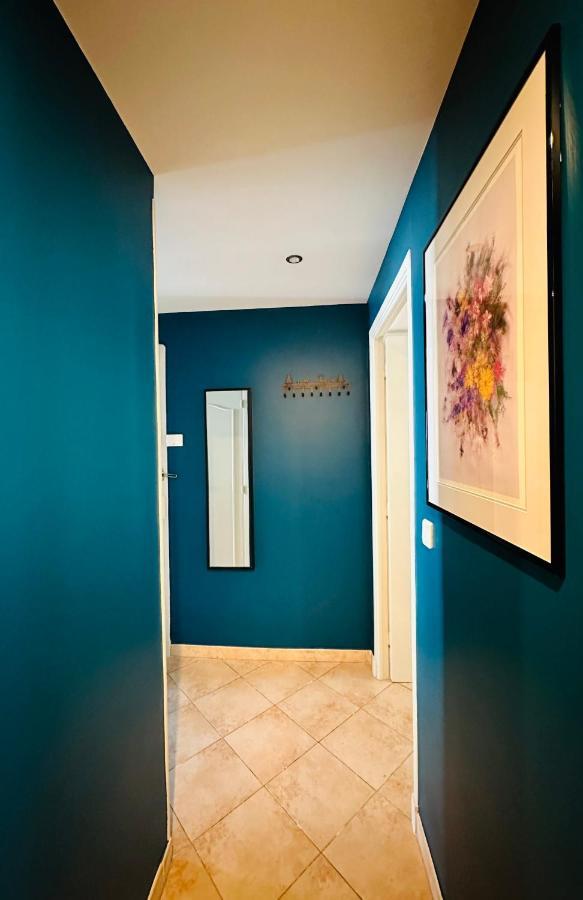 The Nice - 3 Rooms, 3Air Cond, 3Tv, 3Fans, 2 Wc, Wifi Everywhere 5Min Aeroport, Train, Beach, 1Min Tram, 15 Min Centre, Port, Parking Possible Eksteriør bilde